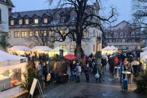 Impressionen vom Adventsmarkt der Diakonie Stetten aus einem vergangenen Jahr. Impressionen vom Adventsmarkt der Diakonie Stetten aus einem vergangenen Jahr.